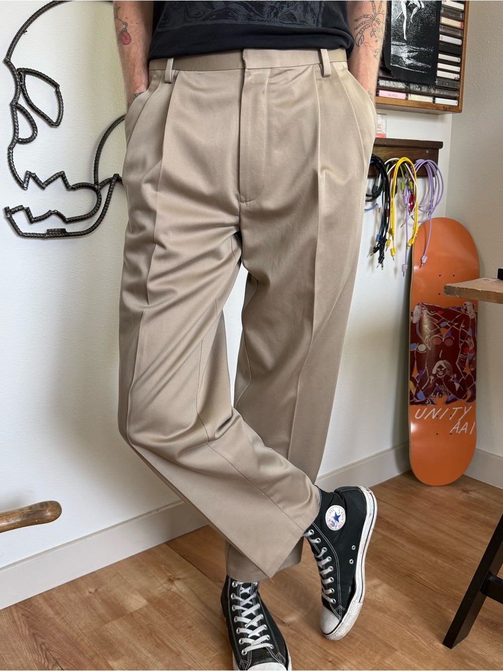 Vintage 2000s Tan High Waisted Pleated Trousers Dockers ~ 30 x 30.5 - Picture 5 of 8